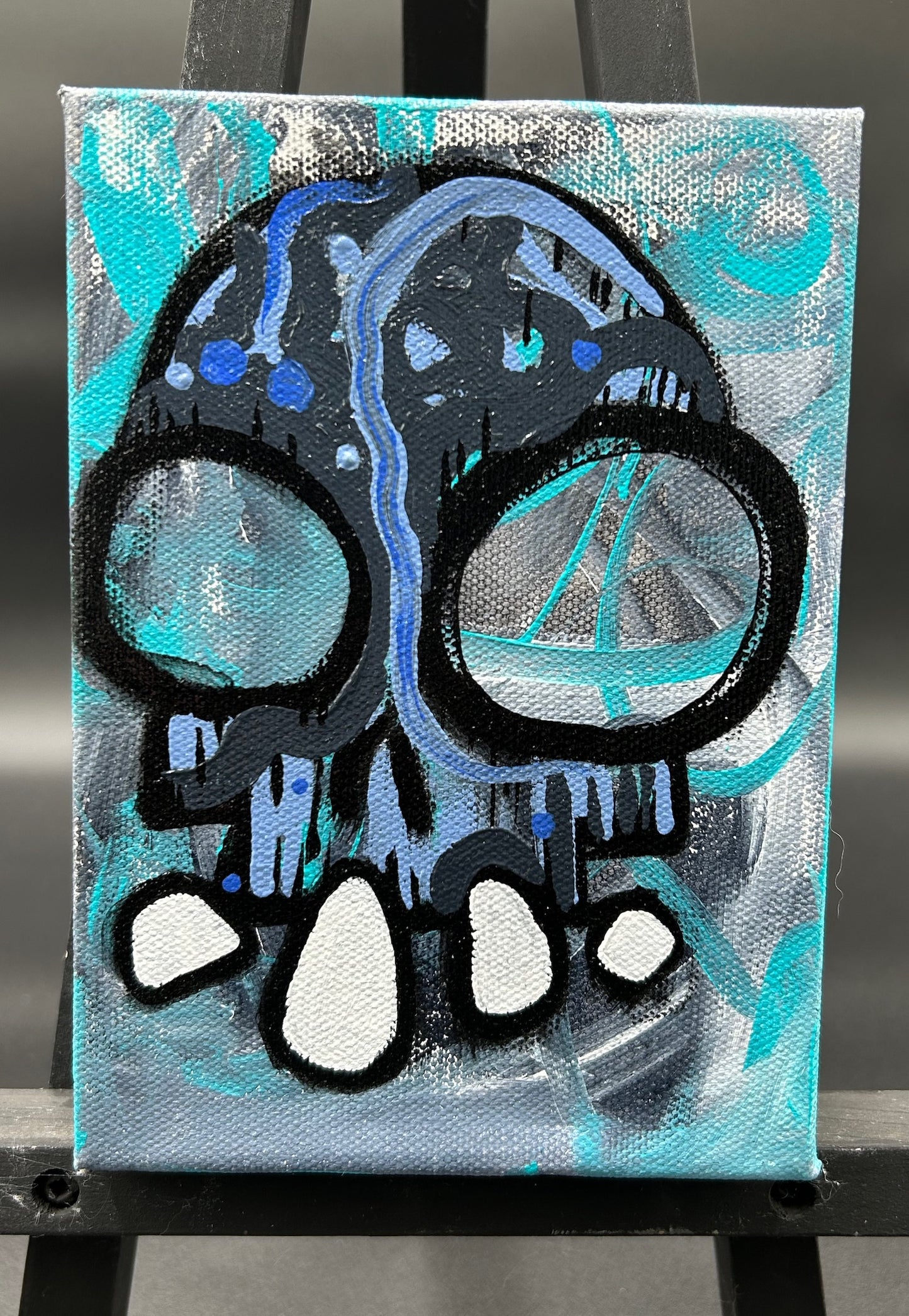 SKULL ON CANVAS