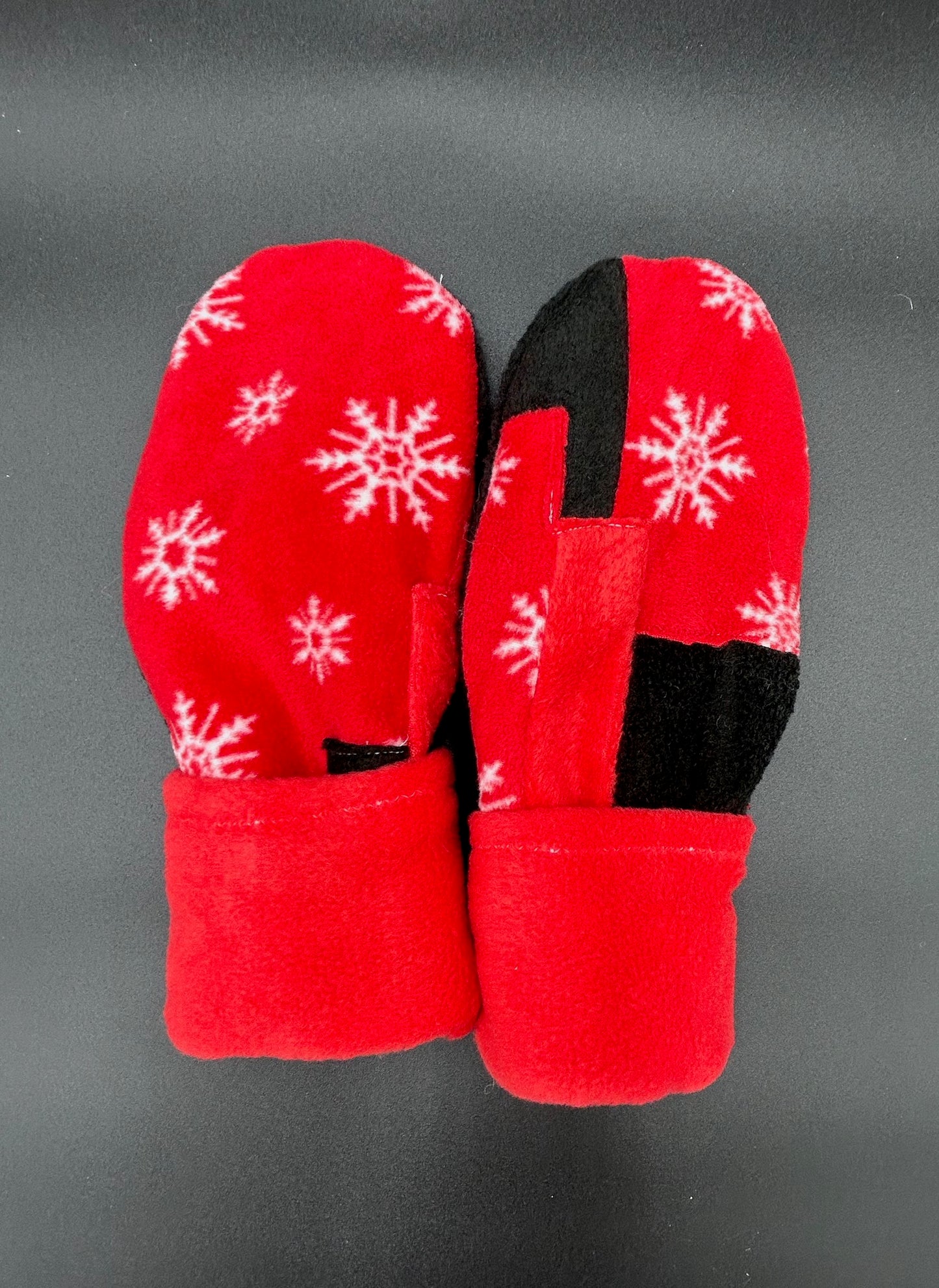 MITTENS - Size MEDIUM