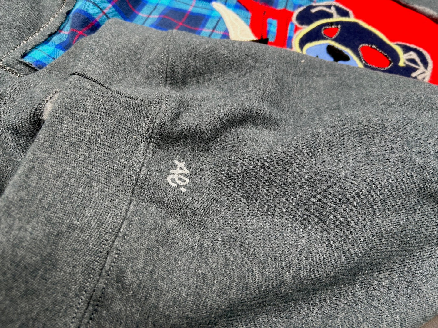 UPCYCLED KILLBEAR HOODIE - SIZE 2XL