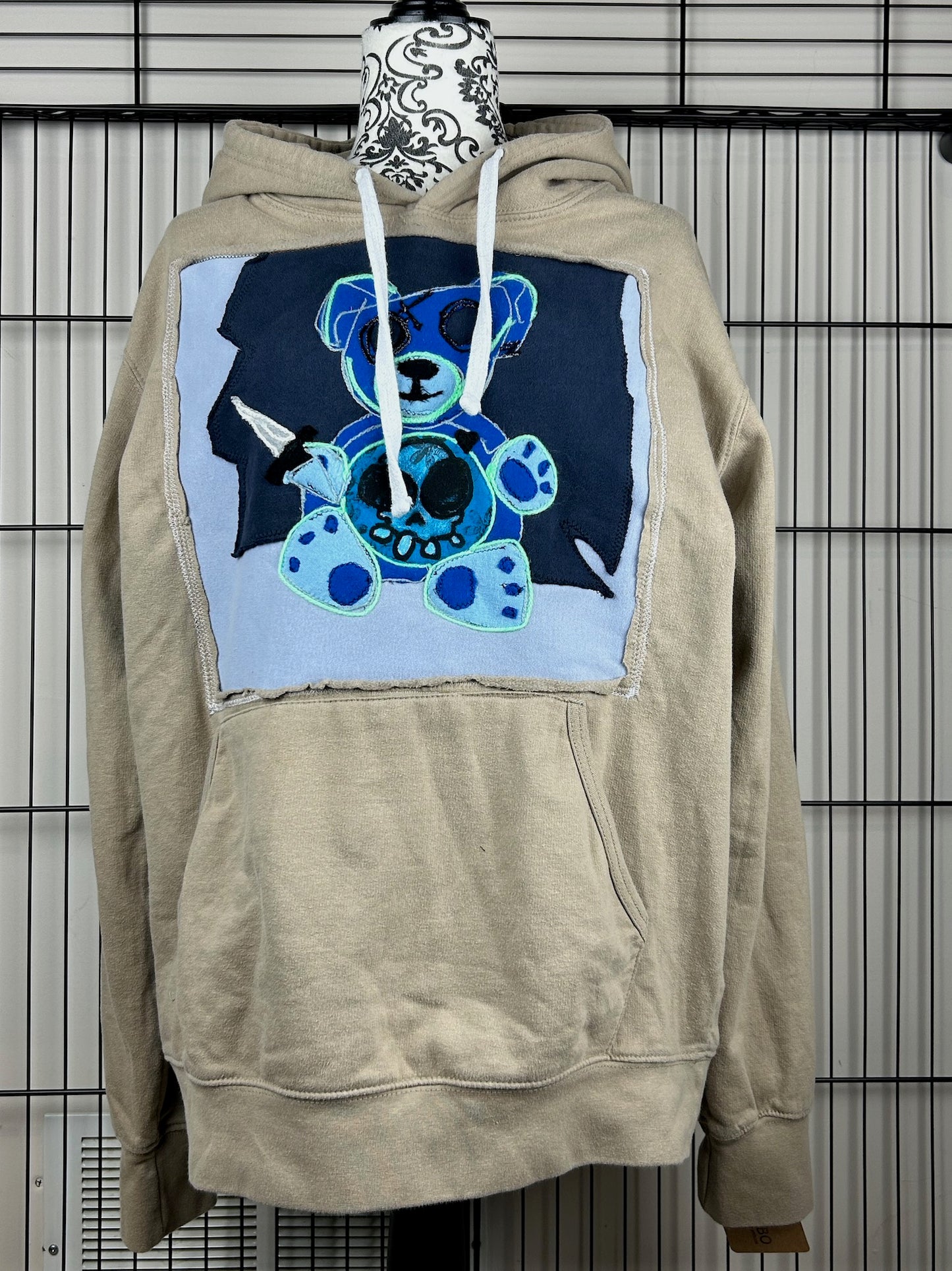 UPCYCLED KILLBEAR HOODIE - SIZE XL