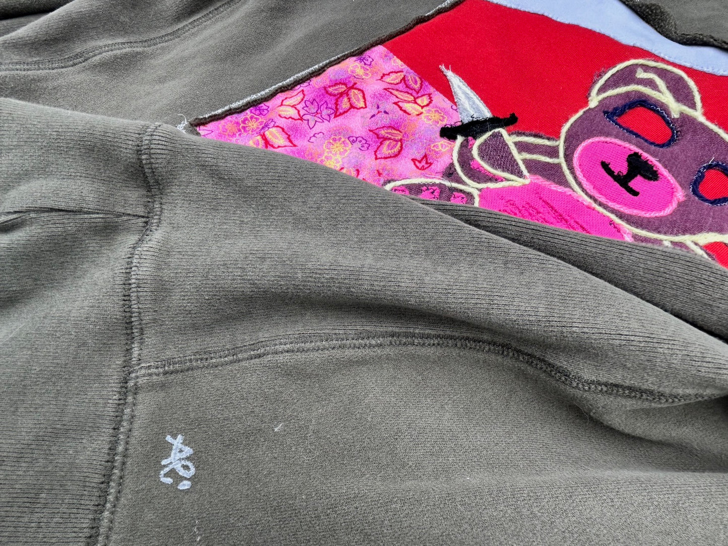 UPCYCLED KILLBEAR HOODIE - SIZE XL