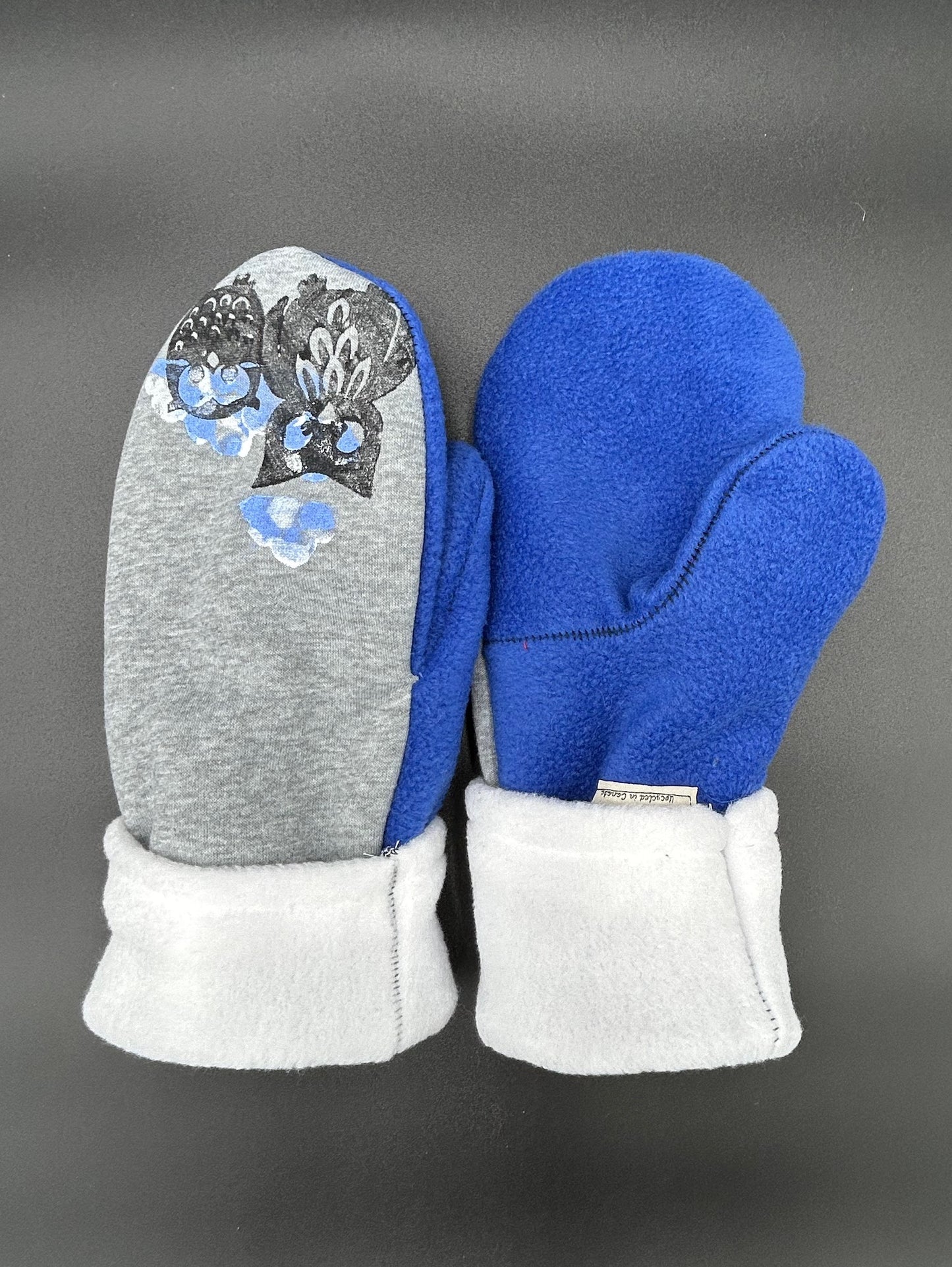 MITTENS - Size LARGE
